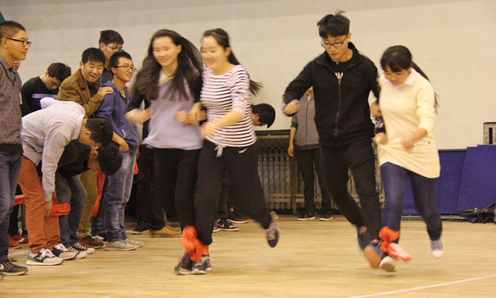 学院举办第二届学生党支部体育文化节暨师生联谊赛