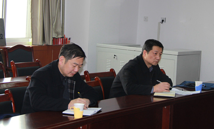 党建武副校长参加我院领导班子民主生活会