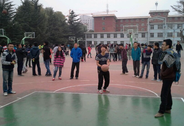 学院举办首届学生党支部体育文化节